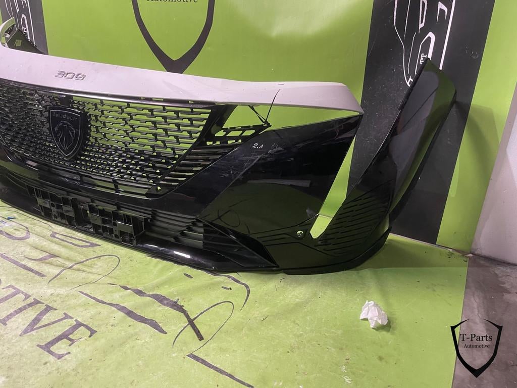peugeot 208 voorbumper bumper, Taurusavenue 1
2132 LS  Hoofddorp, NL, Gebruikt, Contact.group@renault.com, Stellantis N.V.