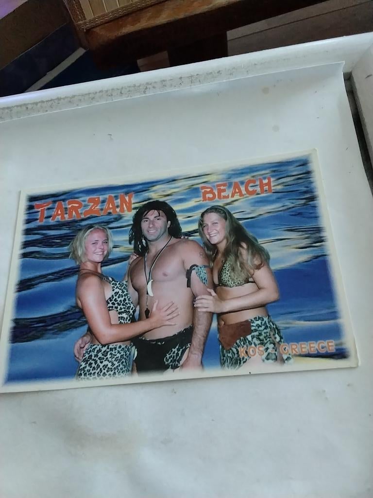 KOS.  TARZAN BEACH, Ophalen of Verzenden, Sterren en Beroemdheden