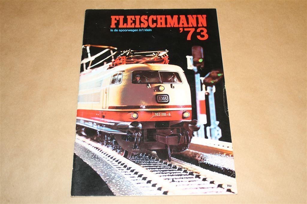 Catalogus Fleischmann HO - 1973, Hobby en Vrije tijd, Modeltreinen | H0, Wisselstroom, Wagon, Ophalen of Verzenden, Zo goed als nieuw