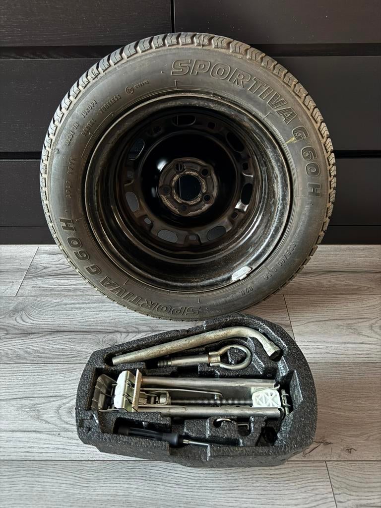 VW Polo reservewiel incl. krik-set (Compleet), Auto-onderdelen, Overige Auto-onderdelen, Volkswagen, Ophalen