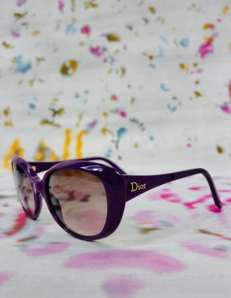 Dior meisjes paarse zonnebril met logo, Dior, Verzenden, Customercare@dior.com, Zo goed als nieuw