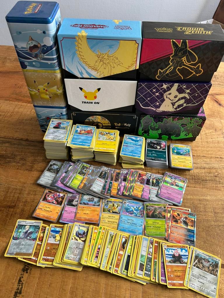 100 verschillende pokemon kaarten €7,99, Ophalen of Verzenden