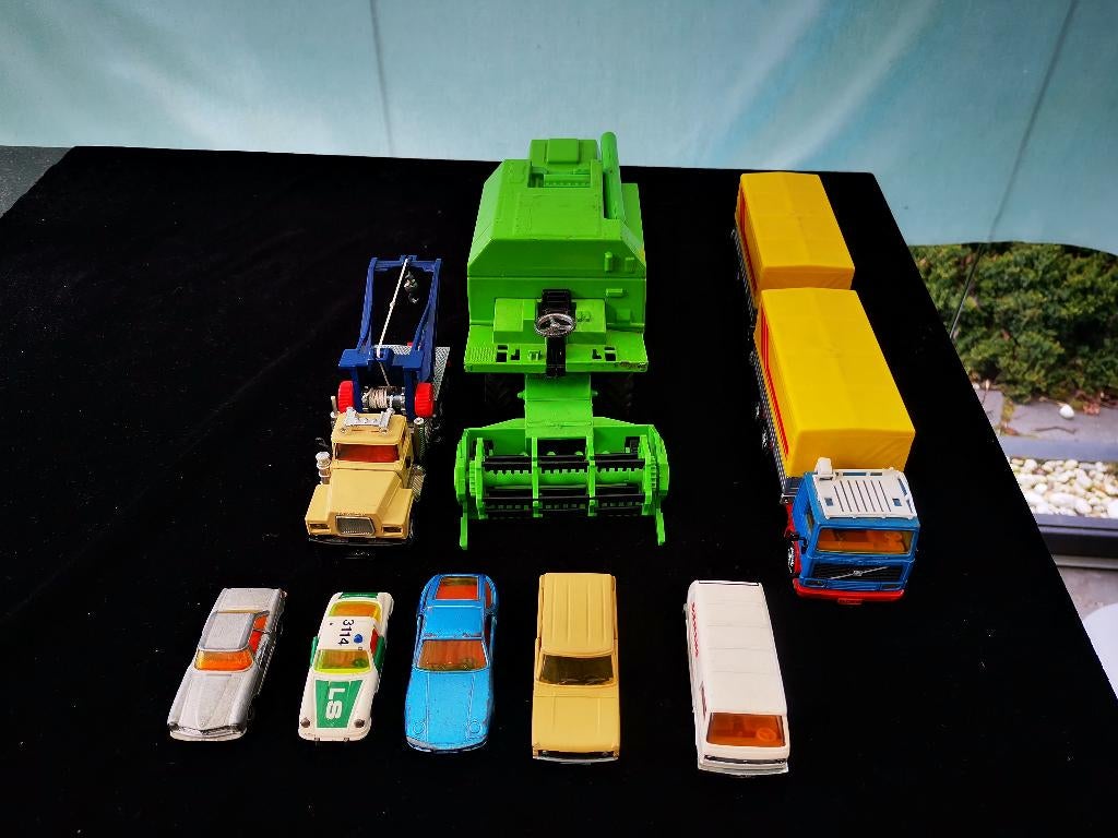 Lot oude Siku autos Volvo Mack Deutz Fahr en Porsche, Hobby en Vrije tijd, Ophalen of Verzenden, Gebruikt, Auto, SIKU