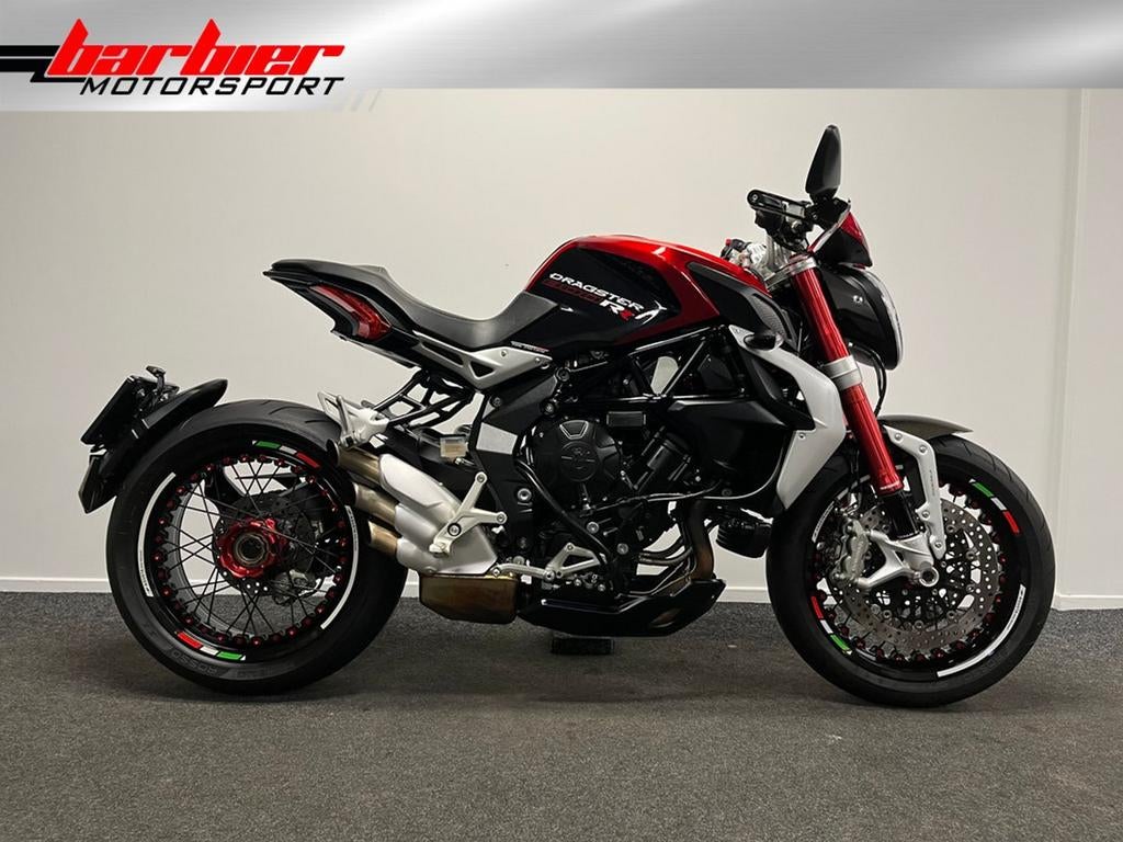 MV Agusta BRUTALE 800 DRAGSTER RR (bj 2015)