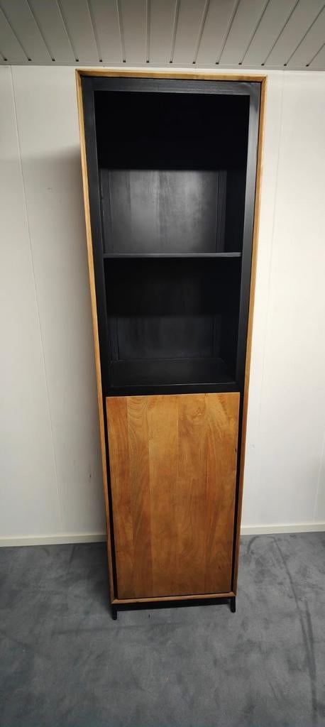 Richwood boekenkast 55 cm mangohout., Ophalen, Met deur(en), Info@meubeloutletmeppel.nl, 200 cm of meer