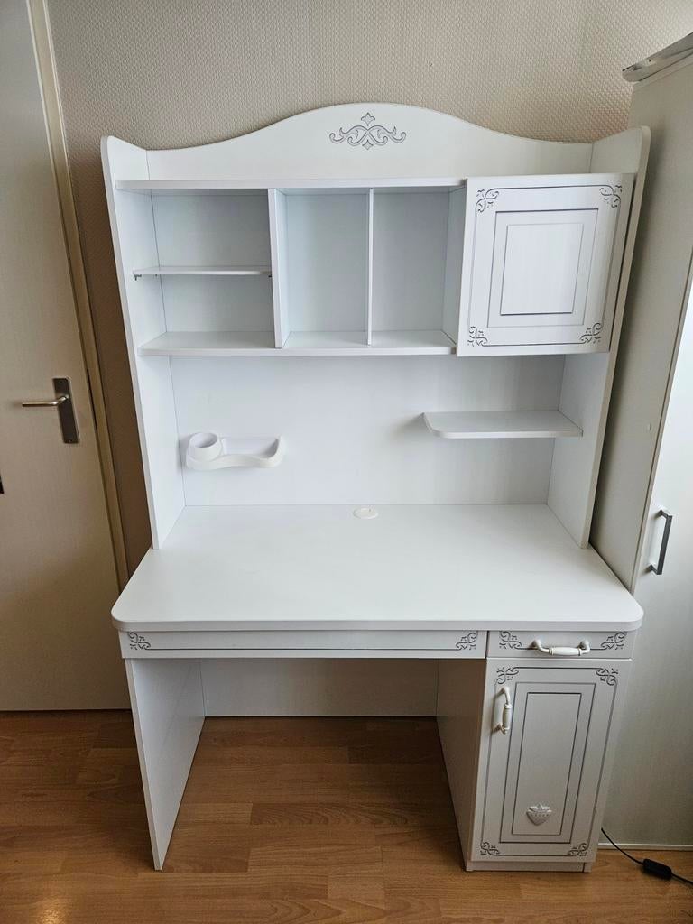 Kinderkamer Bureau - top kwaliteit - in zeer goede staat, Ophalen, Kinderbureau, Zo goed als nieuw, Çilek