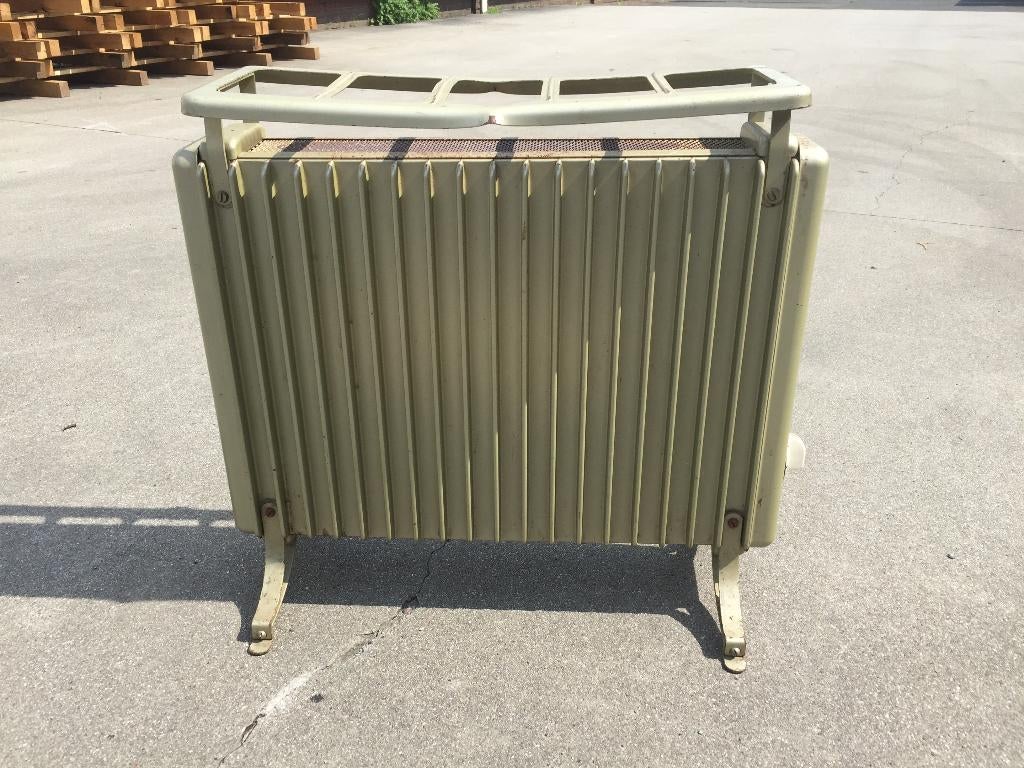 Retro Straalkacheltje, Doe-het-zelf en Verbouw, Verwarming en Radiatoren, Ophalen, 30 tot 80 cm, Gebruikt, Radiator