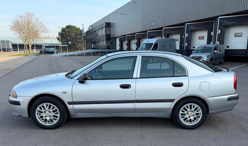 Mitsubishi Carisma 1.6 Shogun AUTOMAAT/ELKPAKKET/APK-24-1-20, Stof, Gebruikt, Zwart, 4 cilinders