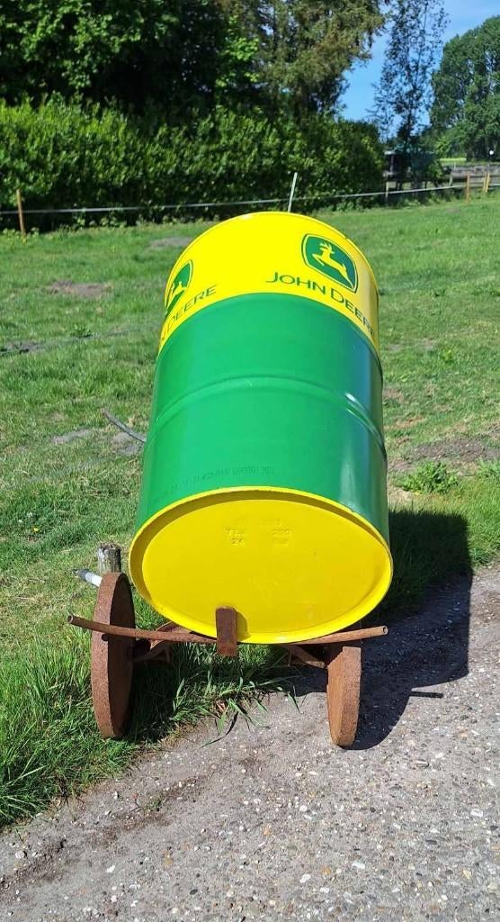 Antieke steekwagen, trek kar, trolley voor bv olie/wijnvat., Ophalen