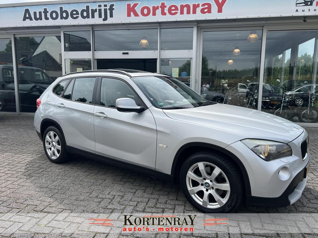 BMW X1 sDrive18i Executive direct deschikbaar.Panorama,Schui, X1, Euro 5, 4 cilinders, 150 pk