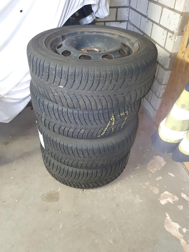 winterbanden met velgen, Ophalen, Gebruikt