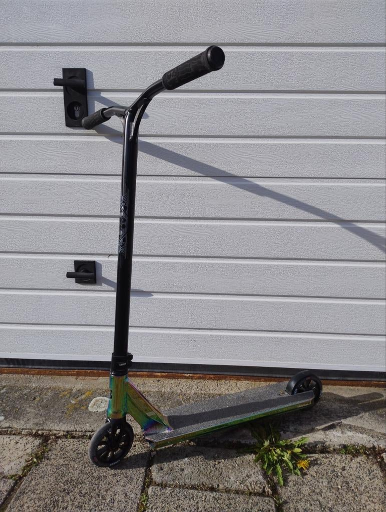 Stuntstep Lucky Covenant- Zo goed als nieuw, Fietsen en Brommers, Steps, Ophalen