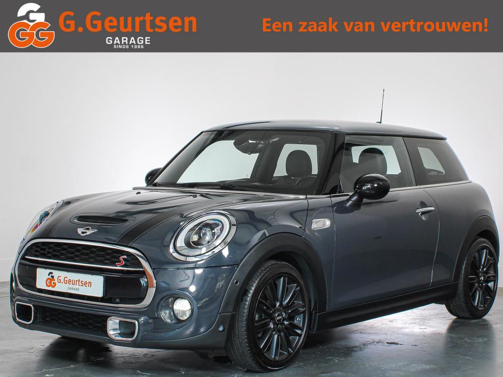 Mini Cooper S Mini 2.0 Chili, LED, Lederen bekleding, Head-u, Voorwielaandrijving, 1998 cc, Gebruikt, 4 stoelen