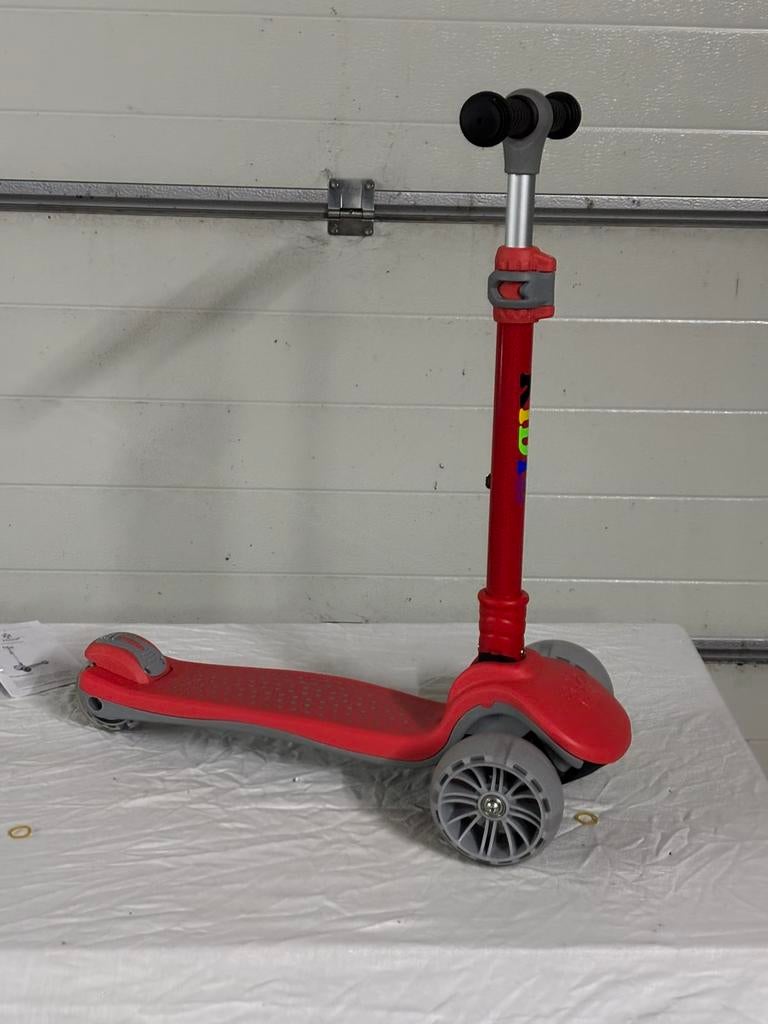 Nieuwe kids step scooter, Kinderen en Baby's, Speelgoed | Buiten | Voertuigen en Loopfietsen, Ophalen of Verzenden, Nieuw, Loopfiets