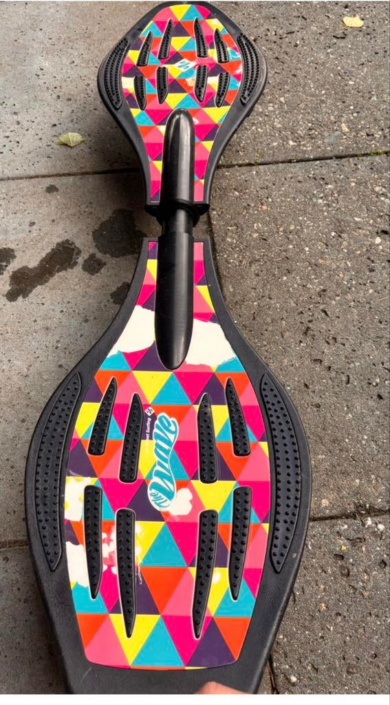 Waveboard met kleurrijk patroon, Sport en Fitness, Skateboarden, Ophalen, Gebruikt, Waveboard