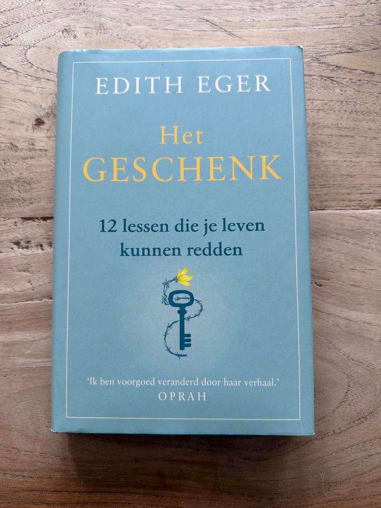 Het Geschenk - Edith Eger (gebonden versie), Boeken, Ophalen of Verzenden, Gelezen, Sociale psychologie