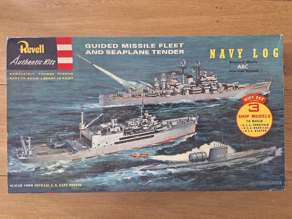 1:483 1/483 Revell Guided Missile Fleet and Seaplane Tender, Ophalen of Verzenden, Zo goed als nieuw, 1:200 of kleiner, Revell