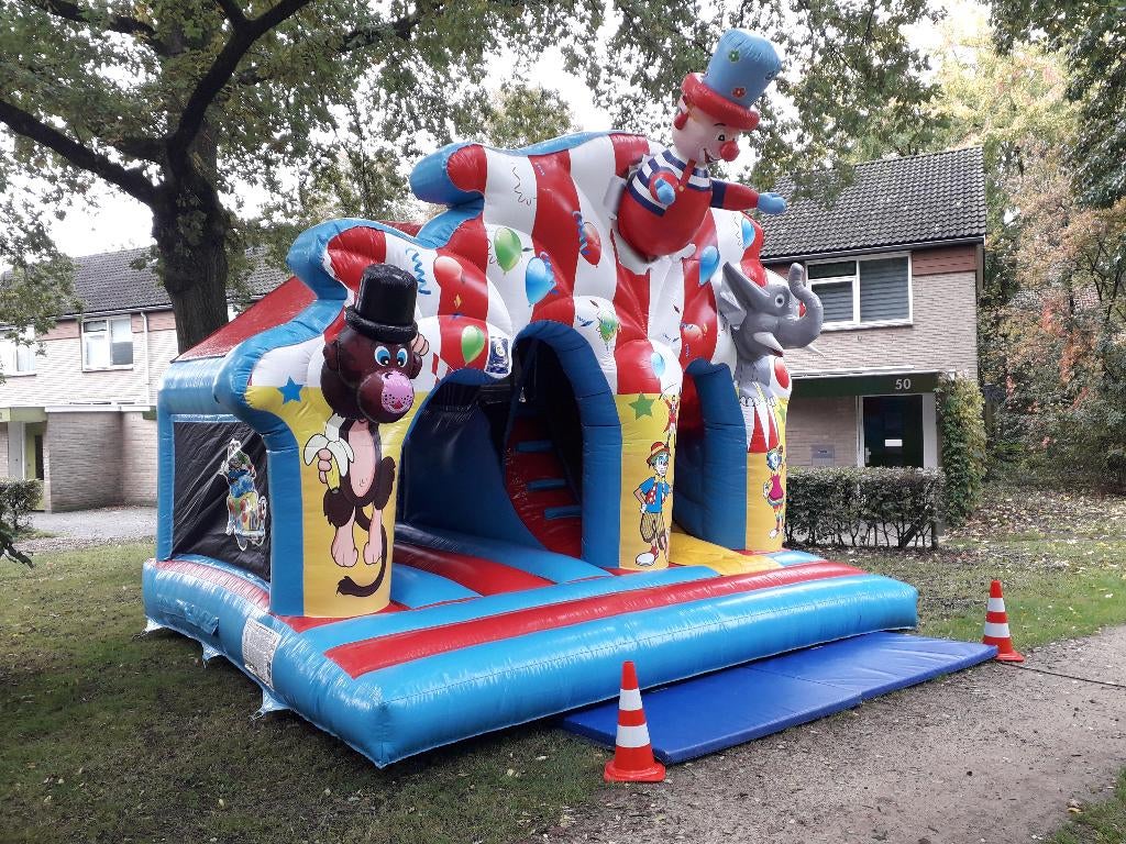 Springkussen XL Fun Circus huren met intern glijbaan, Ophalen, Zo goed als nieuw, Overige