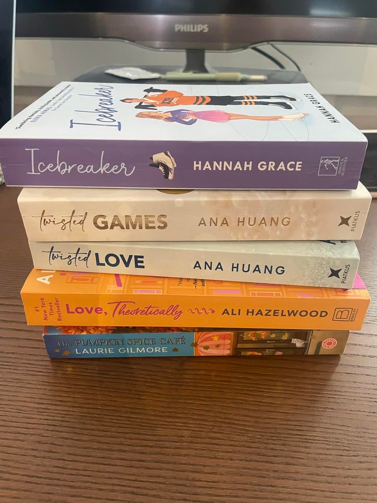 Set van romance boeken! Hannah Grace, ali hazelwood, Boeken, Ophalen of Verzenden, Gelezen, Nederland