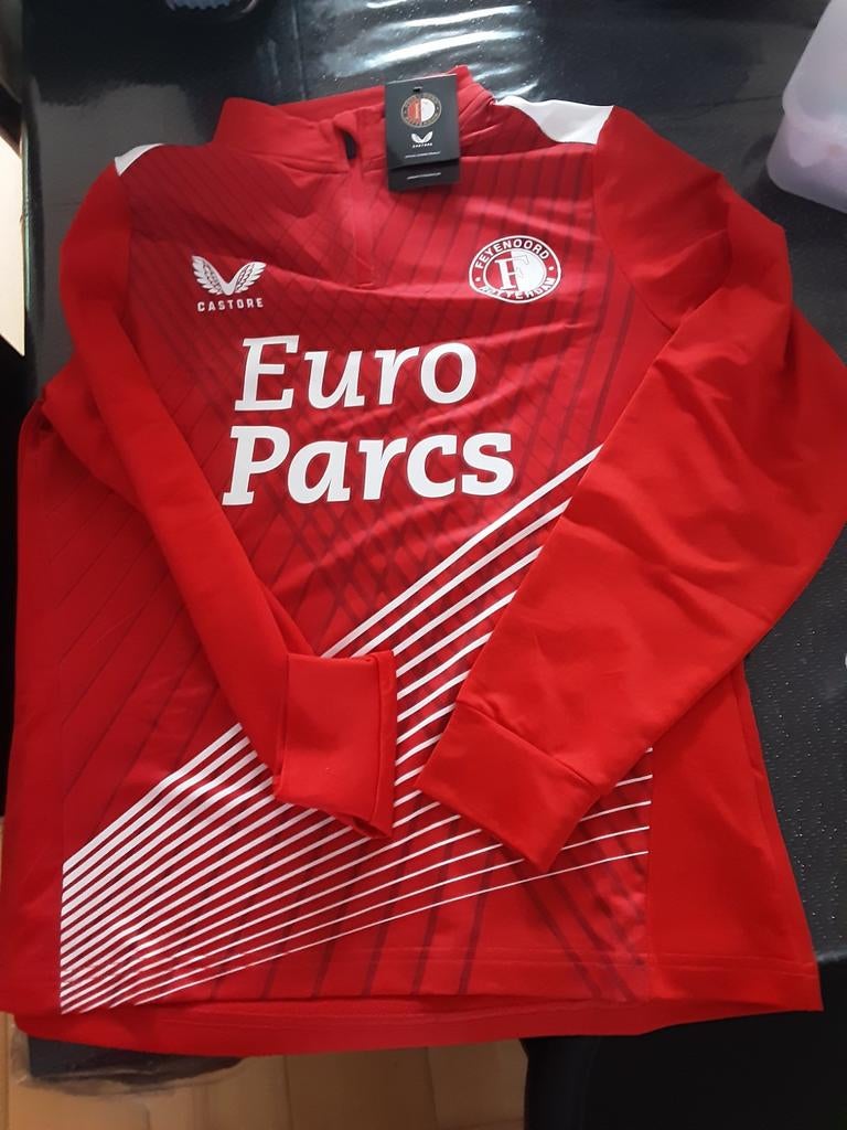 Feyenoord training shirt te koop maat 42, Nieuw, Ophalen of Verzenden, Rood, Castore