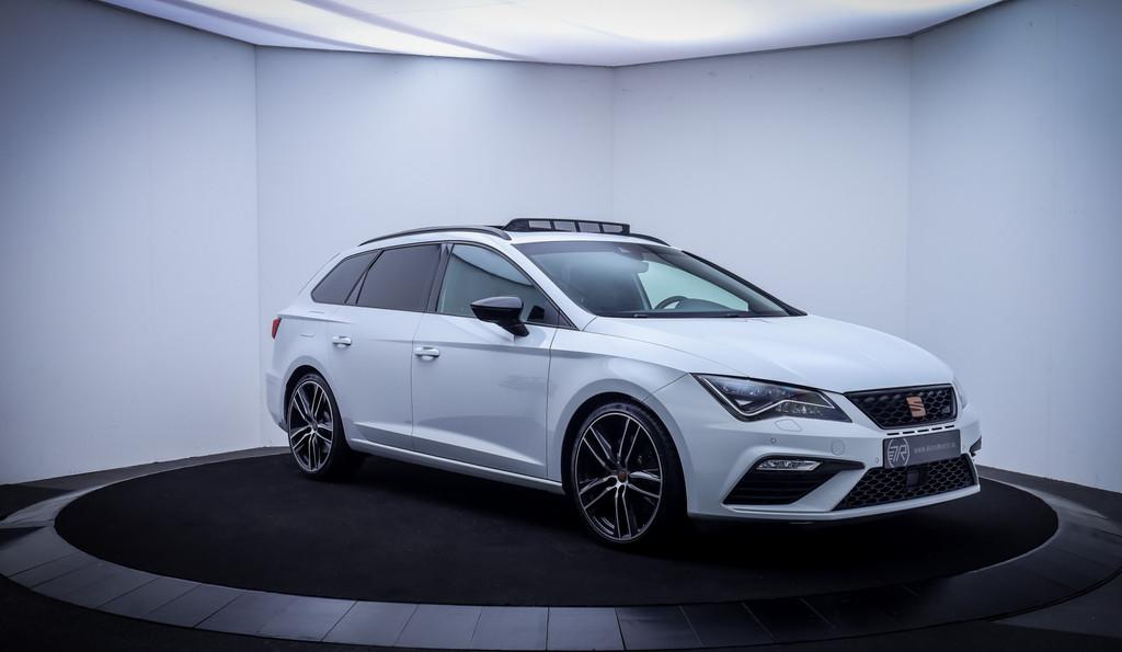 SEAT Leon ST 2.0 TSI 300Pk 4DRIVE CUPRA PANO | BEATS | VIRTU, Auto's, 15 km/l, Gebruikt, 4 cilinders, 1984 cc