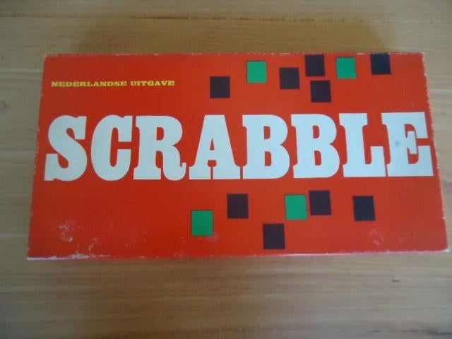 Scrabble, Hobby en Vrije tijd, Gezelschapsspellen | Bordspellen, Een of twee spelers, Ophalen of Verzenden, Gebruikt