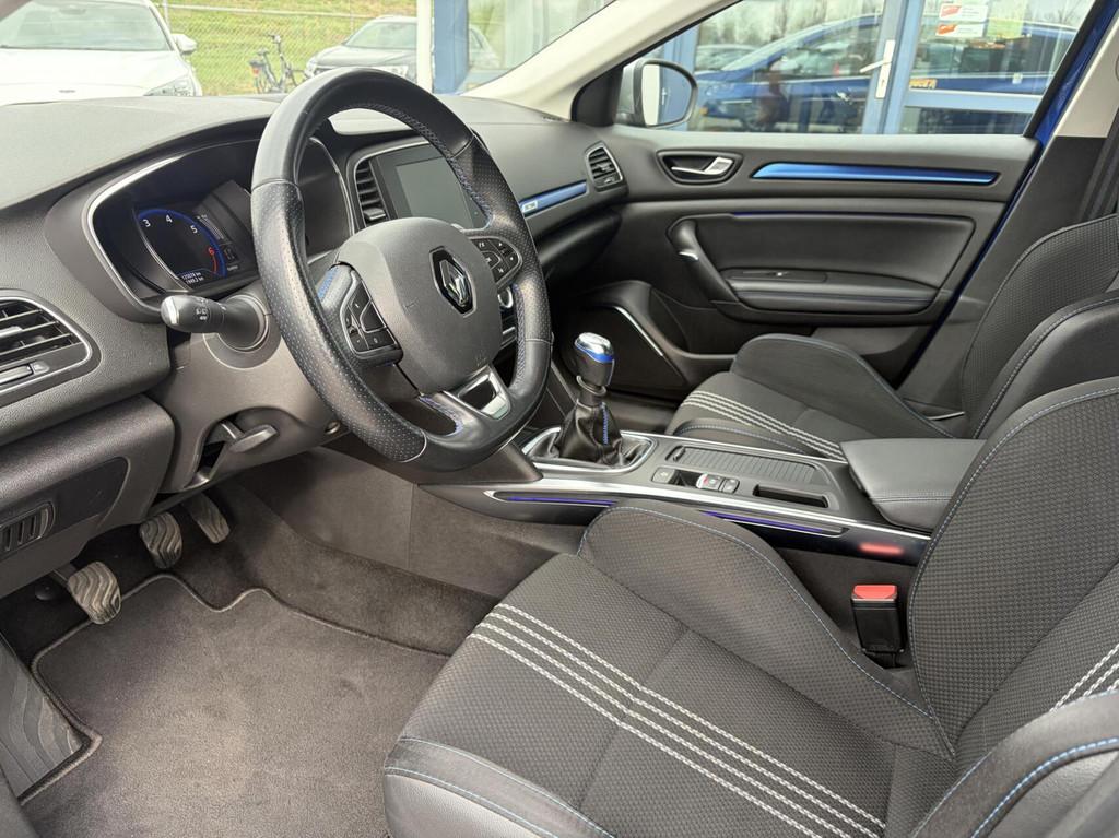 Renault Megane Estate 1.2 TCe GT-Line, Auto's, Stof, Gebruikt, 4 cilinders, Met garantie (alle)