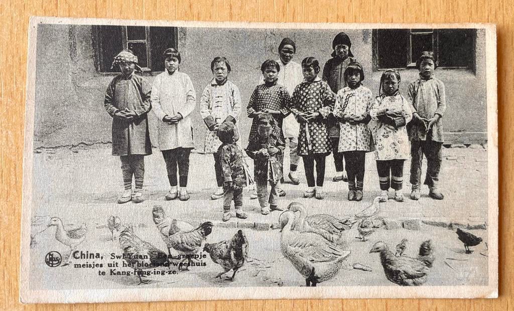 China weesmeisjes pluimvee 1932, Ophalen of Verzenden, 1920 tot 1940, Gelopen, Buiten Europa
