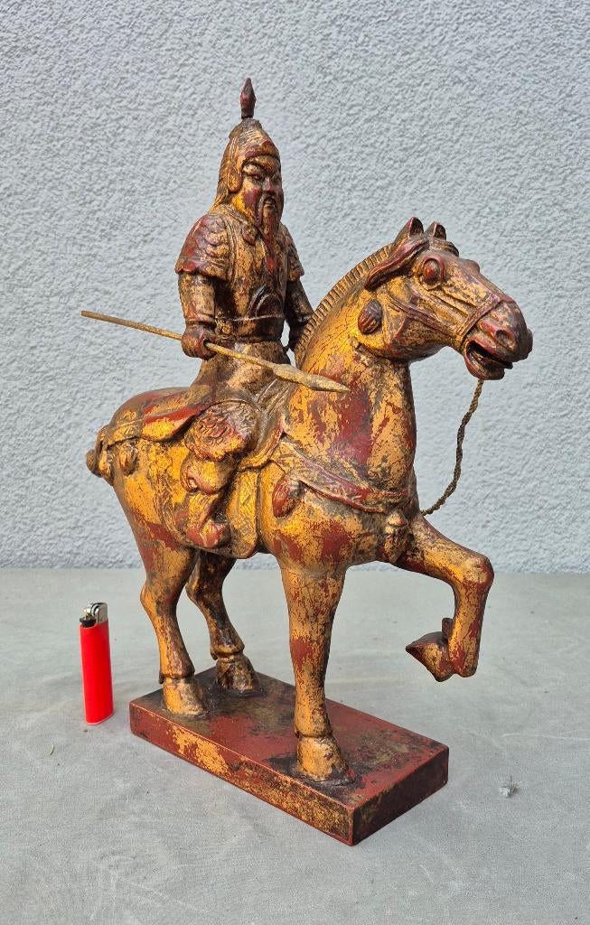 Generaal Guan Yu te paard-Hout-god oorlog en rijkdom, 37 cm, Antiek en Kunst, Kunst | Niet-Westerse kunst, Ophalen of Verzenden