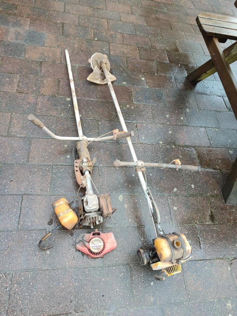 Vintage Robin bosmaaiers - onderdelen, Ophalen, Gebruikt, Benzine