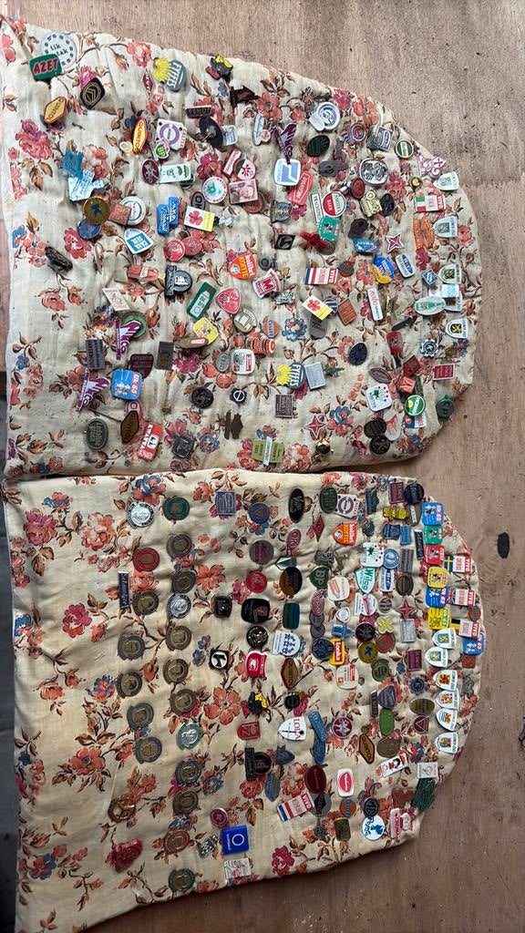 Verzameling, Verzamelen, Speldjes, Pins en Buttons, Ophalen of Verzenden, Gebruikt, Overige onderwerpen, Speldje of Pin
