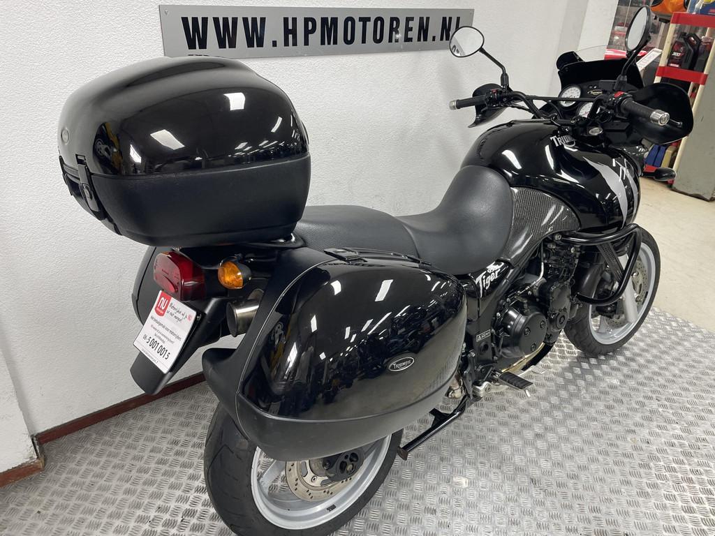 Triumph TIGER 955 I BLACK SPECIAL DE LUXE BOVAGGARANTIE ! - foto 3