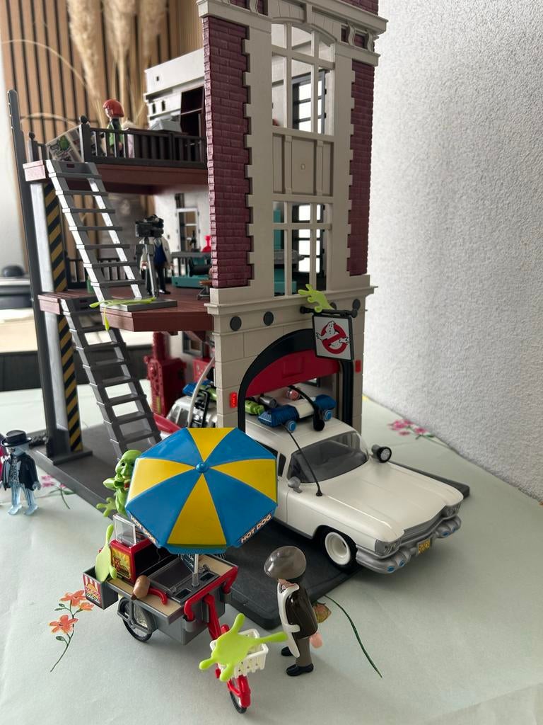 Playmobil Ghostbusters brandweerkazerne met auto, Ophalen of Verzenden, Gebruikt, Jongen of Meisje