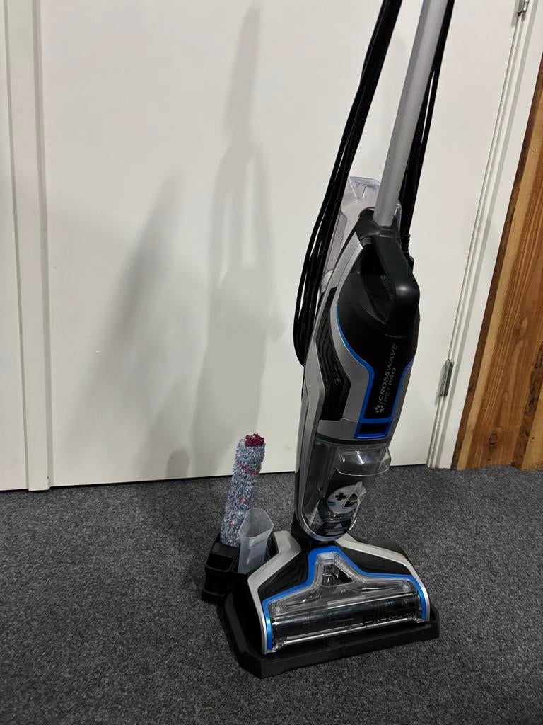 Bissell CrossWave Pet Pro - Nat- en droogzuiger, Witgoed en Apparatuur, Stofzuigers, Ophalen, Zo goed als nieuw, Waterstofzuiger
