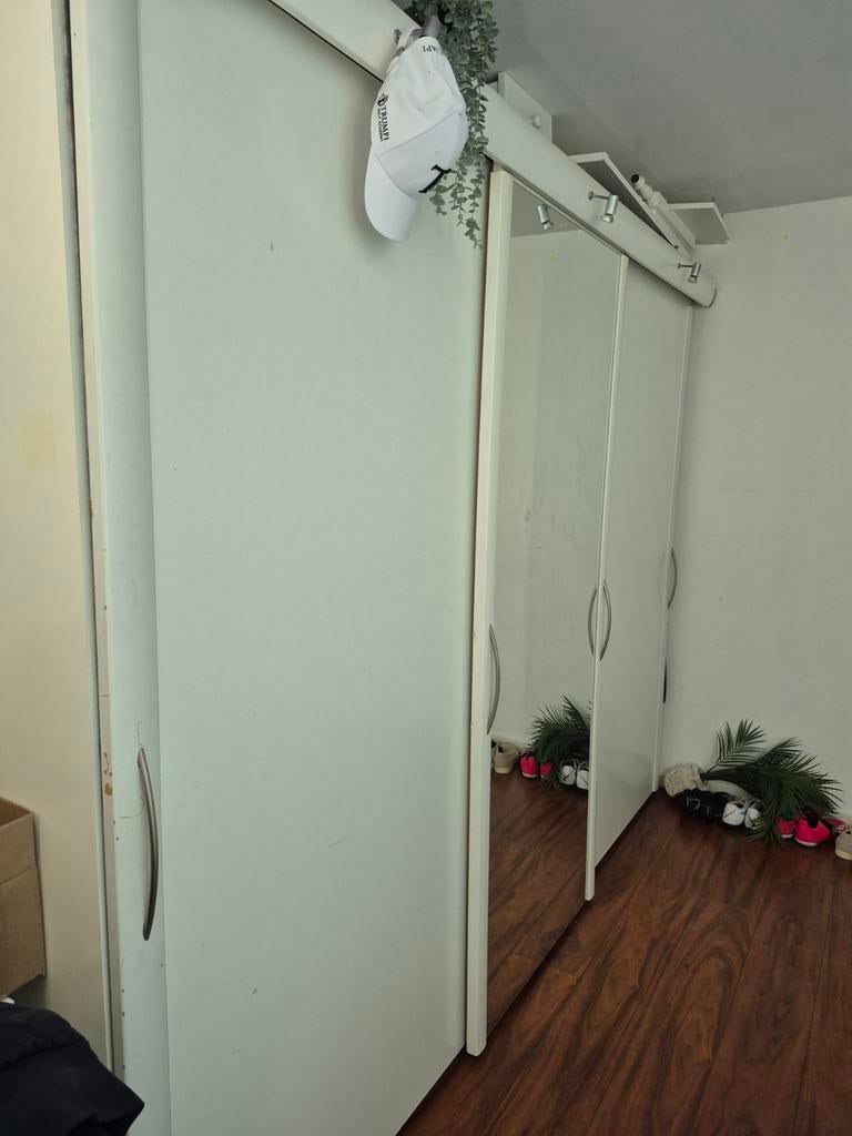 Grote, stevige kledingkast met schuifdeuren, Huis en Inrichting, Kasten | Kledingkasten, Ophalen, Gebruikt, 200 cm of meer, 200 cm of meer