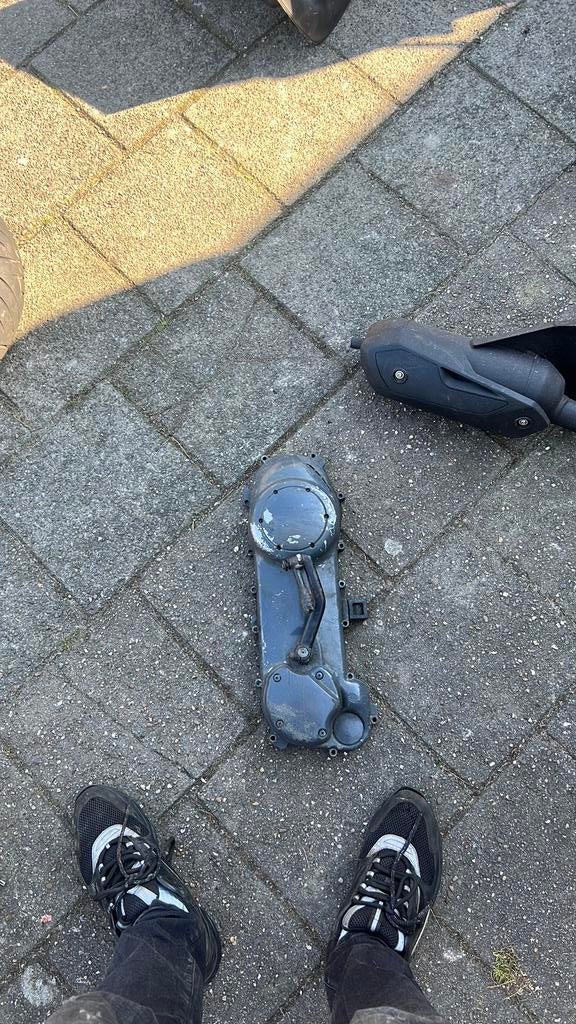 Typhoon carterkap, Fietsen en Brommers, Brommeronderdelen | Scooters, Ophalen of Verzenden, Zo goed als nieuw, Blok, Piaggio