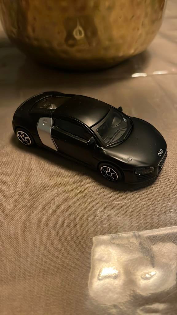 Bburago AUDI R8 2009 zwart schaalmodel 1:43, Ophalen of Verzenden, Zo goed als nieuw, Auto, Overige merken