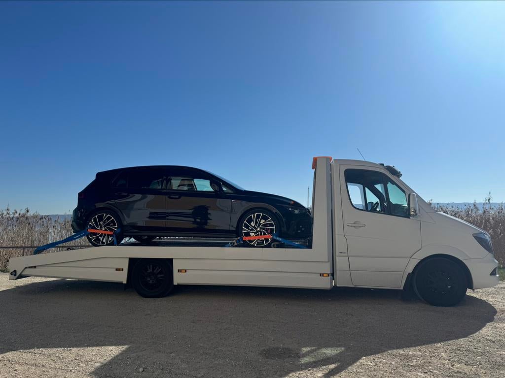 Takeldienst | 24/7 Beschikbaar | Betrouwbaar & Snel, Diensten en Vakmensen, Koeriers, Chauffeurs en Taxi's