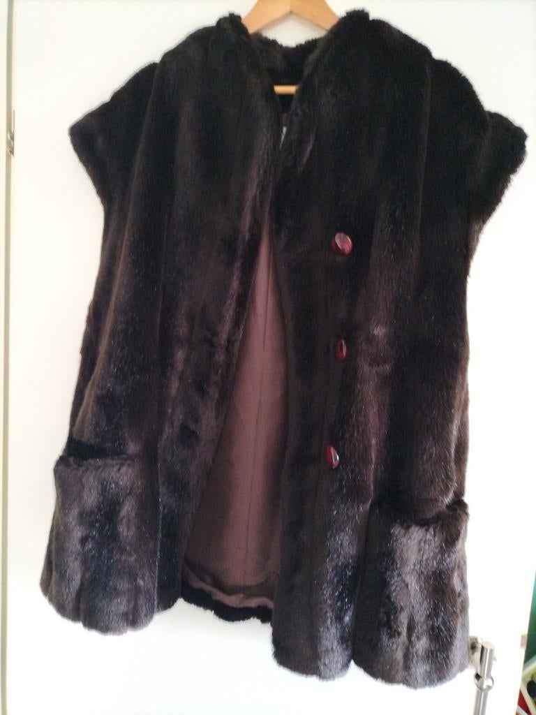 Faux Fur Bodywarmer - Bijenkorf, Kleding | Dames, Bruin, Bijenkorf, Maat 42/44 (L), Nieuw