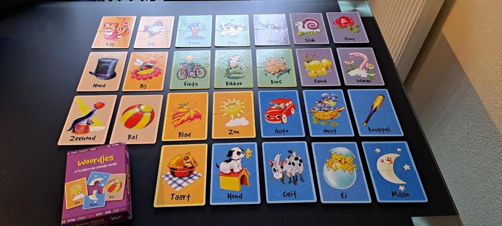 Woordjes leren met 26 puzzel platen., Ophalen of Verzenden, Zo goed als nieuw