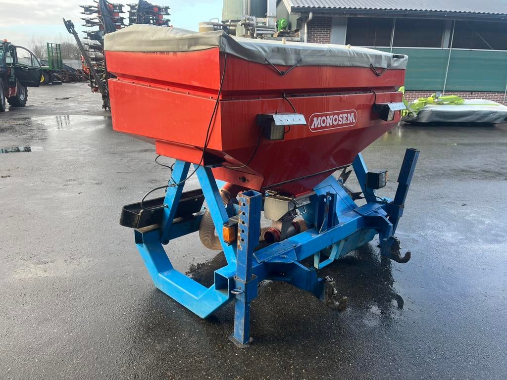 Monosem fronttank, Ophalen of Verzenden