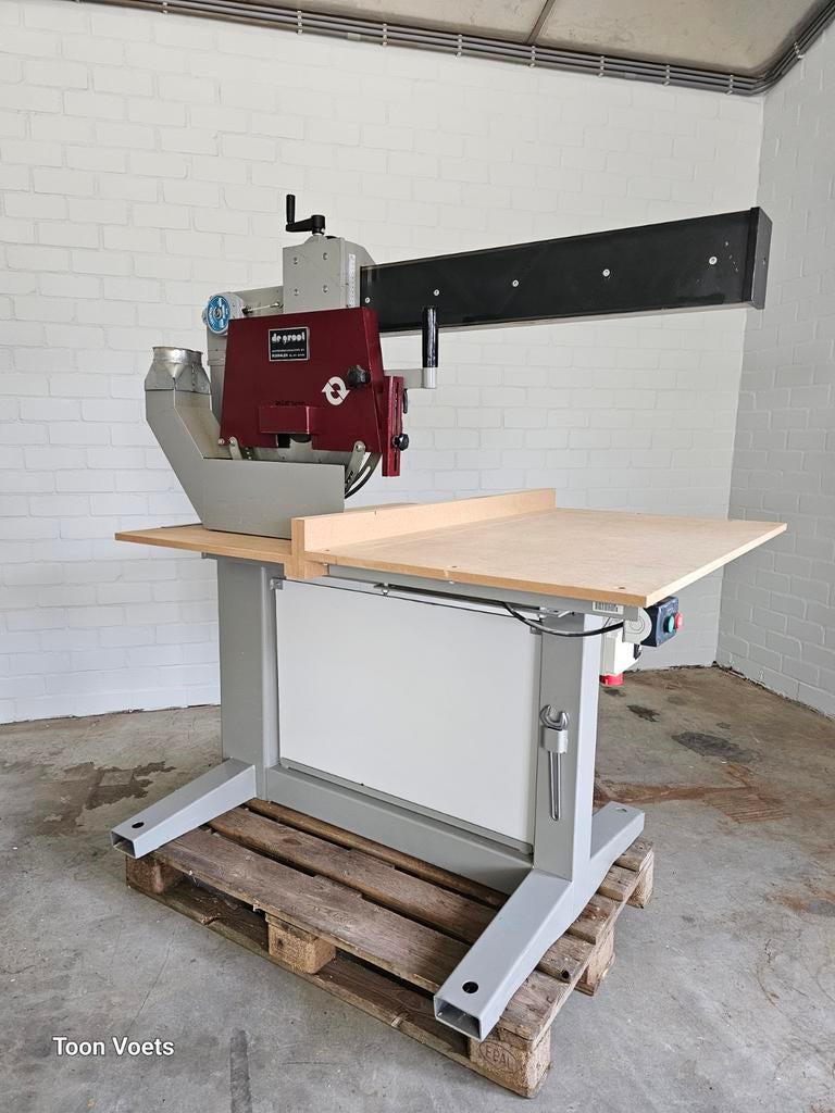 Harwi afkortzaag 625U Schuininstelbaar, Doe-het-zelf en Verbouw, Gereedschap | Zaagmachines, Gebruikt, Afkortzaag, 1200 watt of meer