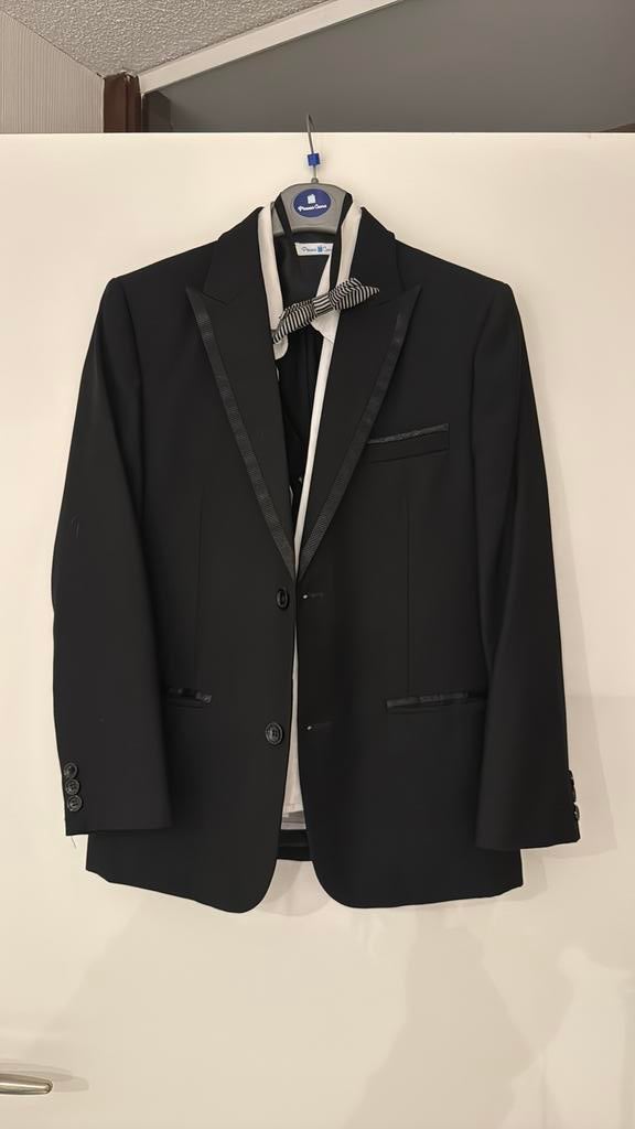 5 delig kostuum, 12 jaar 150cm, Kleding | Heren, Kostuums en Colberts, Zo goed als nieuw, Overige maten, Zwart, Ophalen of Verzenden