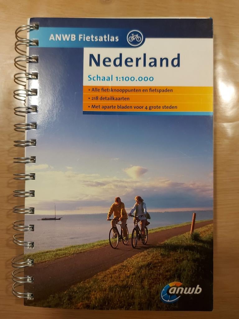 ANWB Fietsatlas Nederland, Boeken, ANWB, Fiets- of Wandelgids, Ophalen of Verzenden, Zo goed als nieuw
