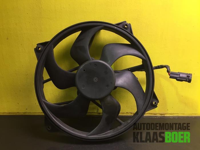 Koelvin van een Peugeot 307, Auto-onderdelen, Airco en Verwarming, Peugeot, Gebruikt, 6 maanden garantie, 12 maanden garantie