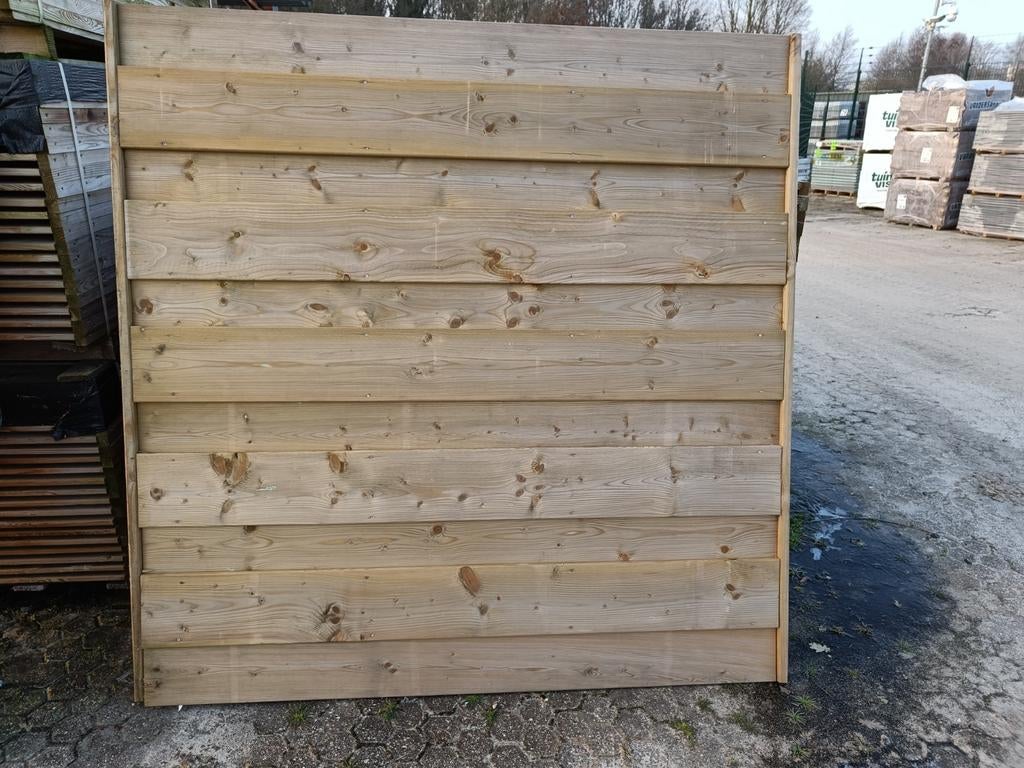 Tuinschermen 11 planks geïmplementeerd, Ophalen, Hout, Minder dan 3 meter, 1 tot 2 meter