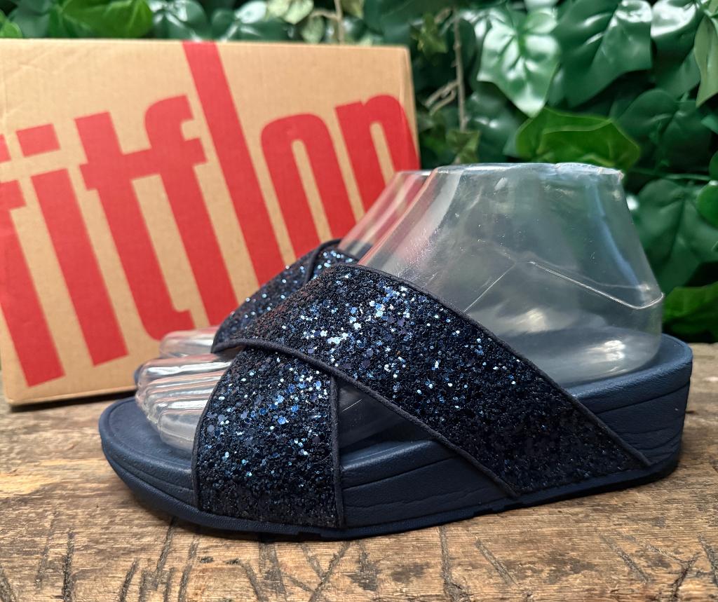 Bijna Nieuwe slippers van Fitflop maat 37, Blauw, Ophalen of Verzenden, Zo goed als nieuw, Fitflop