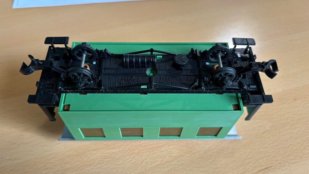 Gezocht: Fleischmann magic train onderstel, Hobby en Vrije tijd, Gelijkstroom, Fleischmann, Wagon, Ophalen of Verzenden