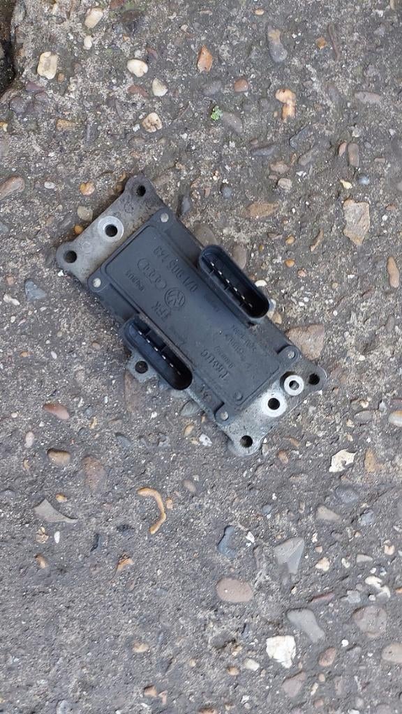 Computer tegen schutbord Golf 4 model, Ophalen of Verzenden