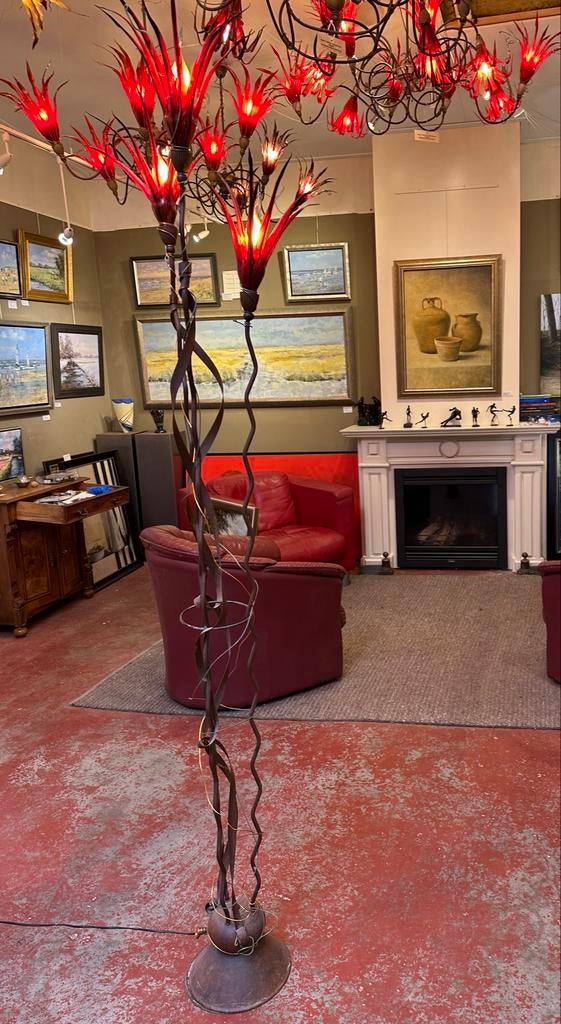 Vloerlamp Queens Gallery, laatste twee, 3 kelken rood en wit, Ophalen, 200 cm of meer, Zo goed als nieuw, Nb